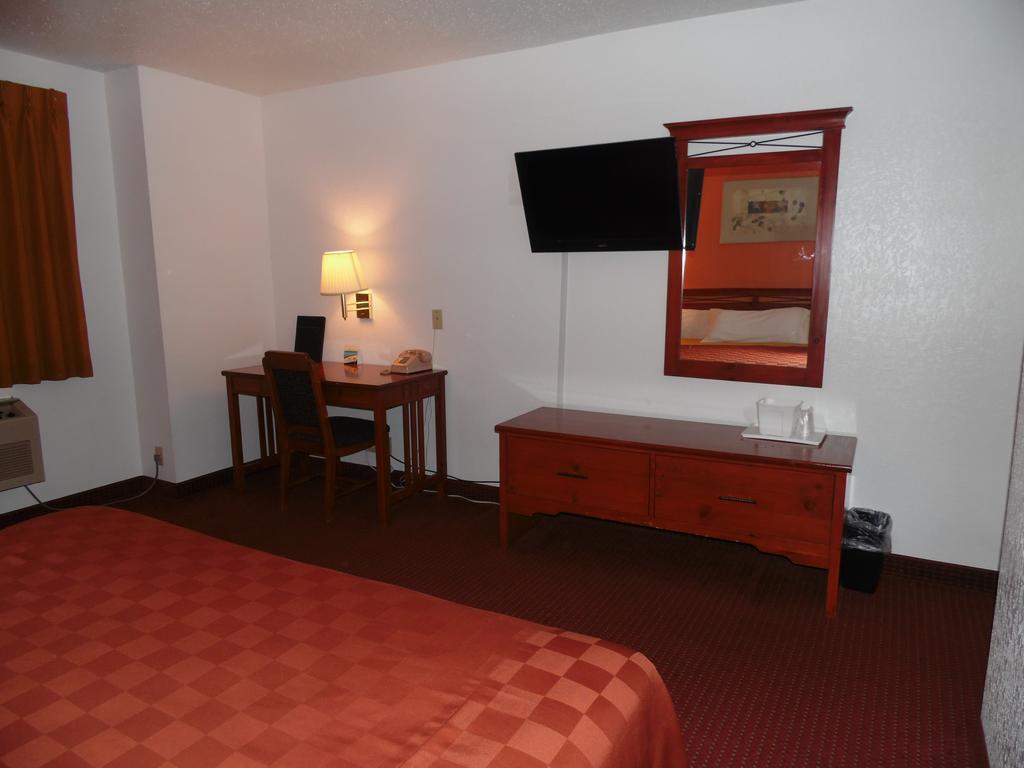 American Inn & Suites Boone Pokój zdjęcie