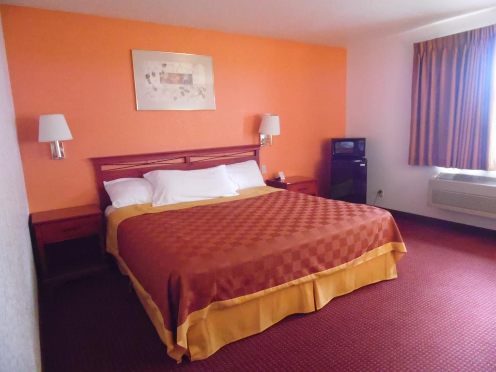 American Inn & Suites Boone Pokój zdjęcie